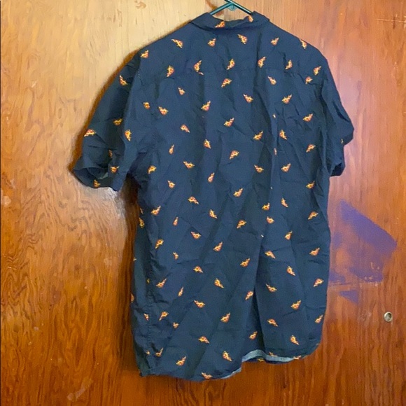 Pizza shirt! - Picture 3 of 3